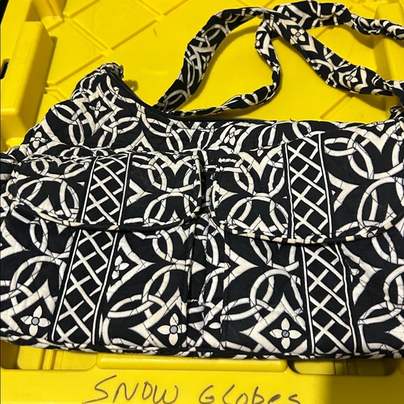 VERA BRADLEY “Concerto” quilted cotton Hobo. Black/white - Picture 9 of 9